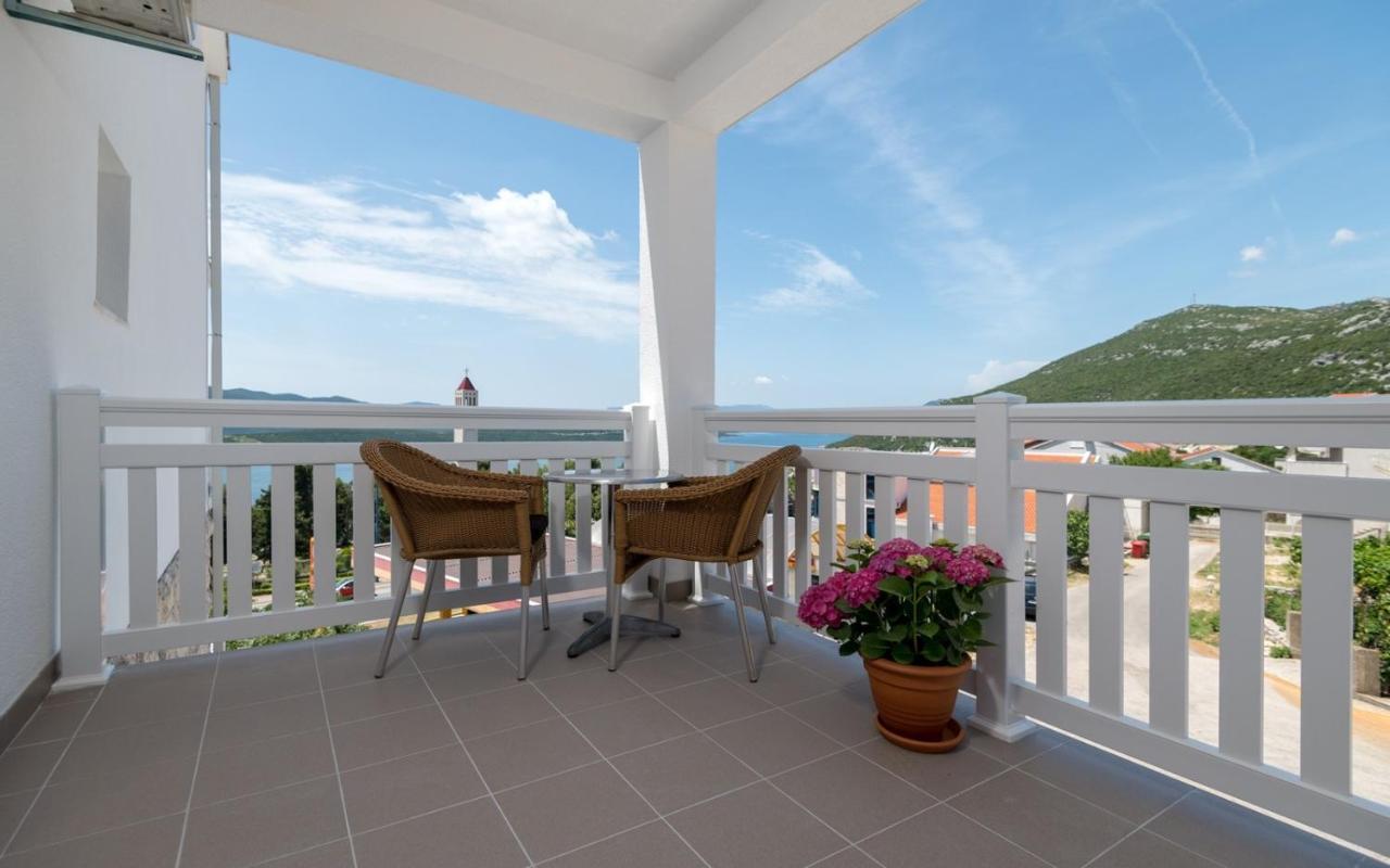 Villa Doris 네움 외부 사진